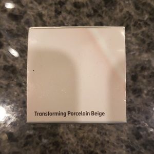 It cosmetics bye bye redness correcting cream